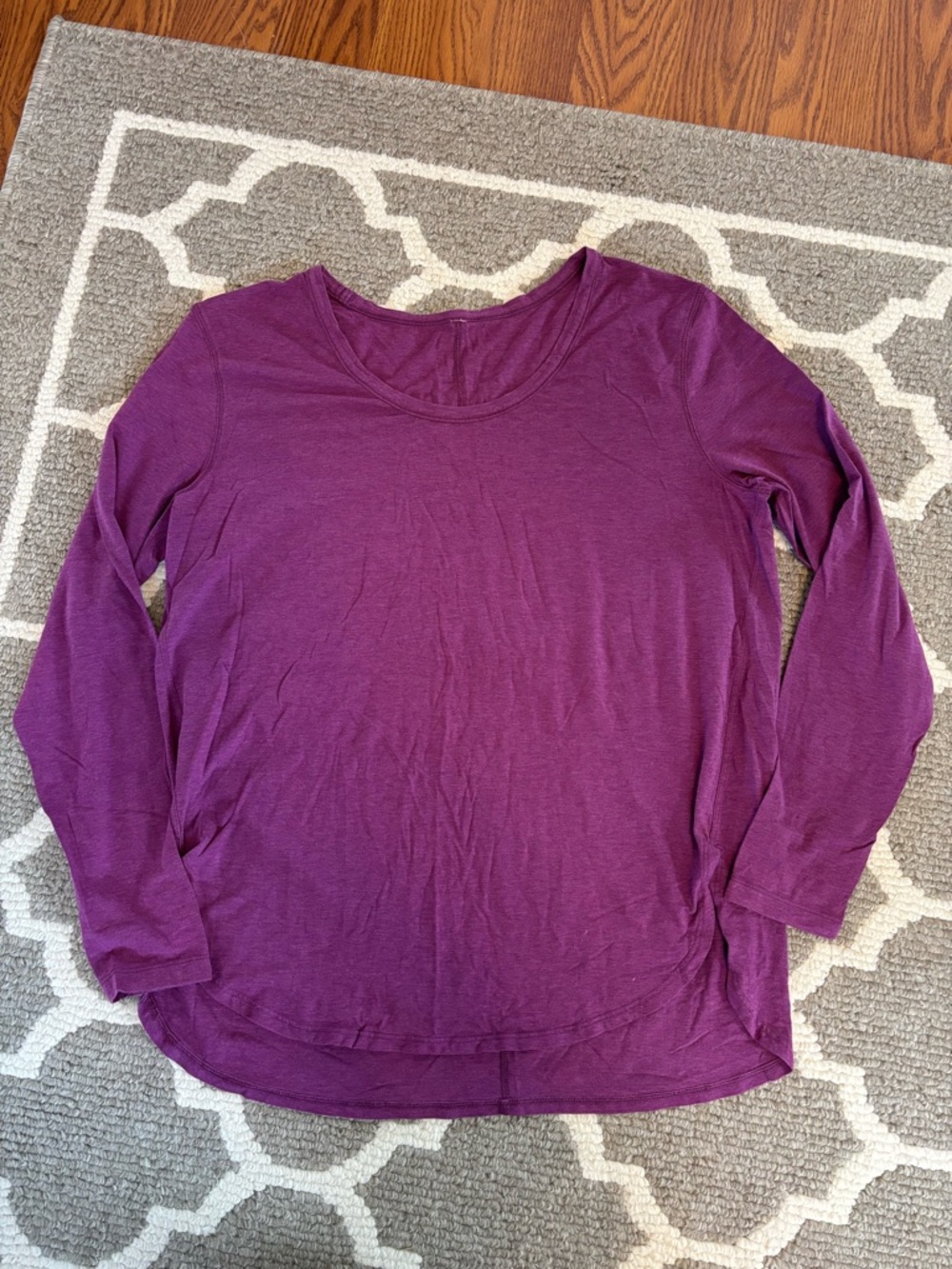 Lululemon Long Sleeve size 6